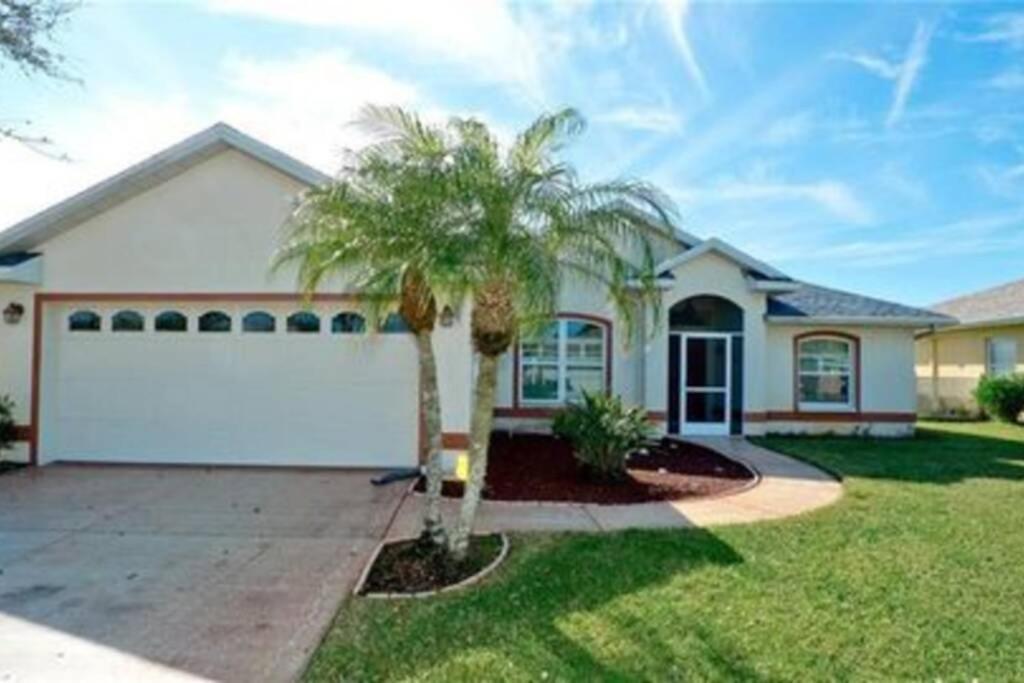 Craig House With Heated Pool On Small Lake Bradenton Bagian luar foto