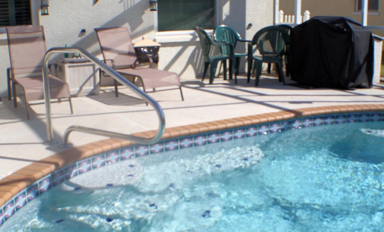 Craig House With Heated Pool On Small Lake Bradenton Bagian luar foto