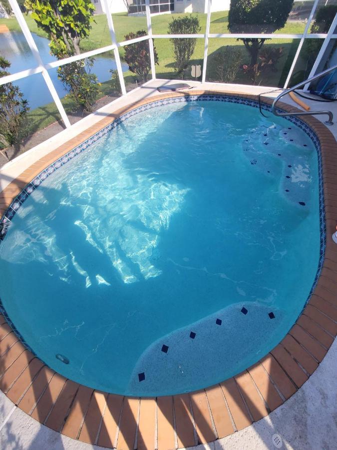 Craig House With Heated Pool On Small Lake Bradenton Bagian luar foto