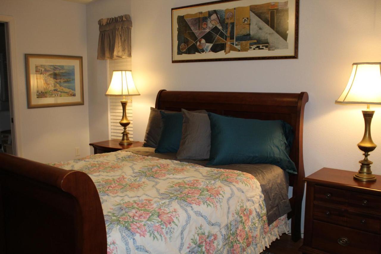Craig House With Heated Pool On Small Lake Bradenton Bagian luar foto